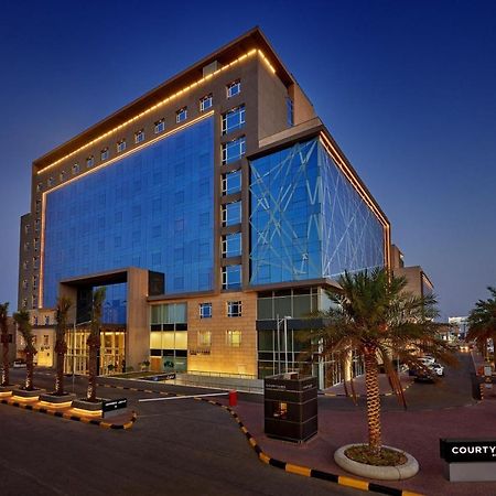 Courtyard By Marriott Jubail Hotel Exterior photo